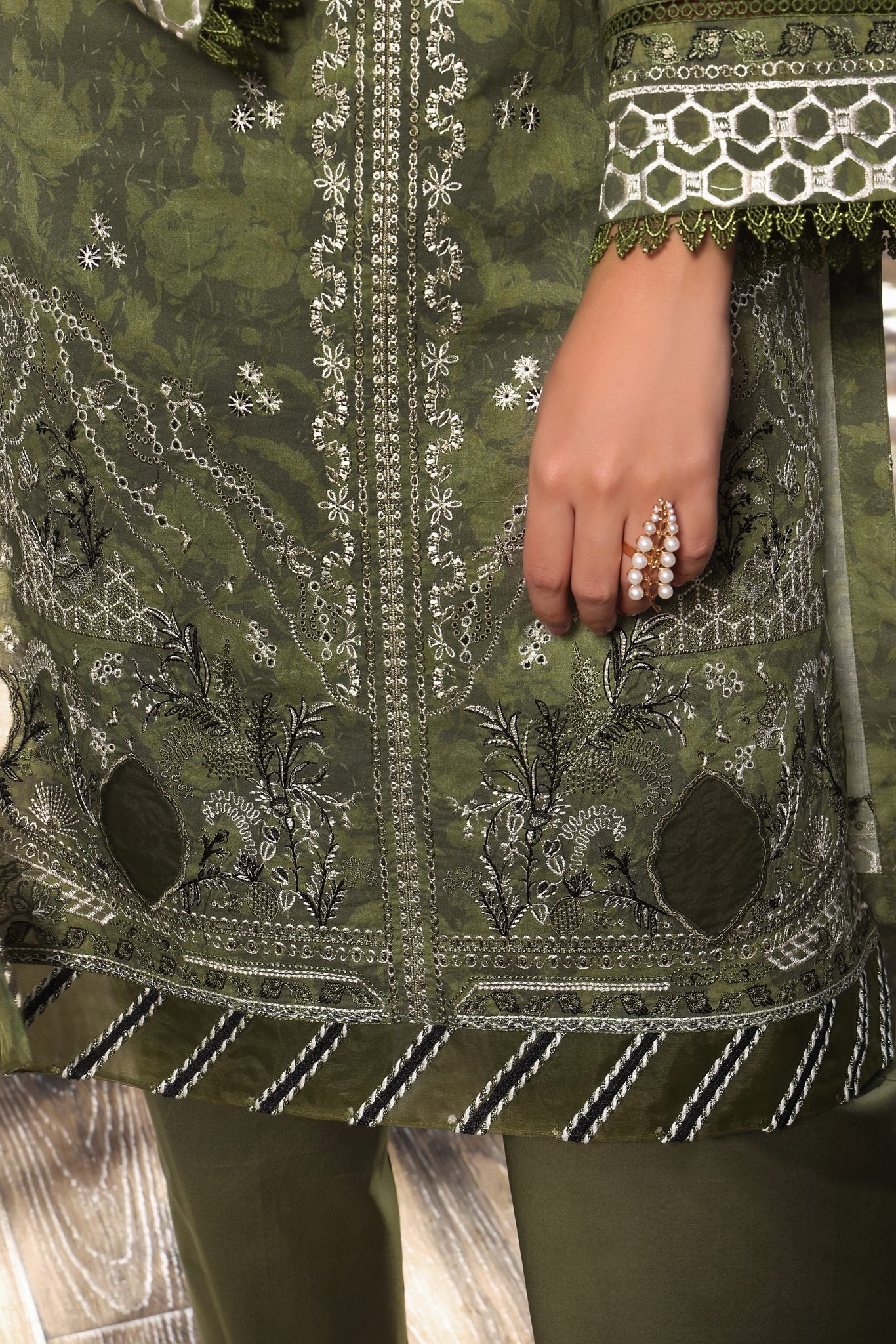 COCO - Embroidered Lawn 3 Piece
