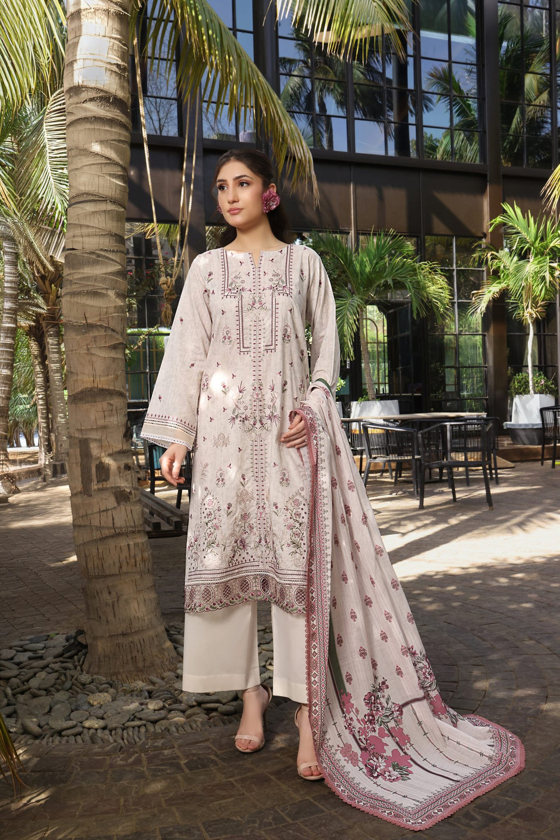 Coco Cream, Embroidered Lawn 3 Piece