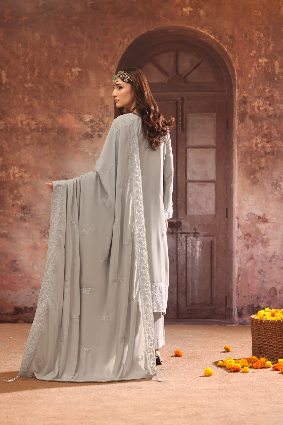 Gulposh Noor, Velvet Embroidered 3 Piece