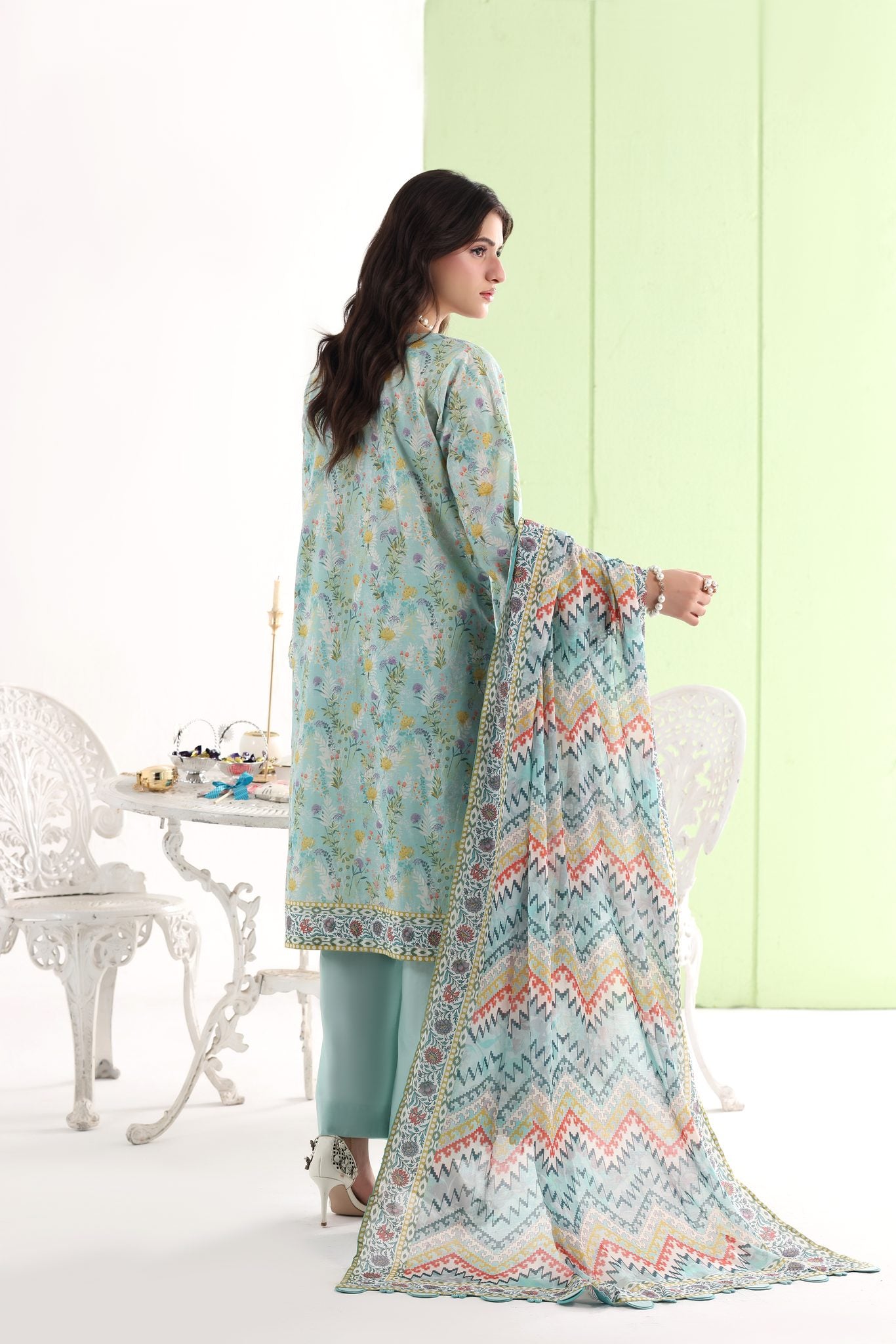Siyara Aqua Bloom, Embroidered Lawn 3 Piece