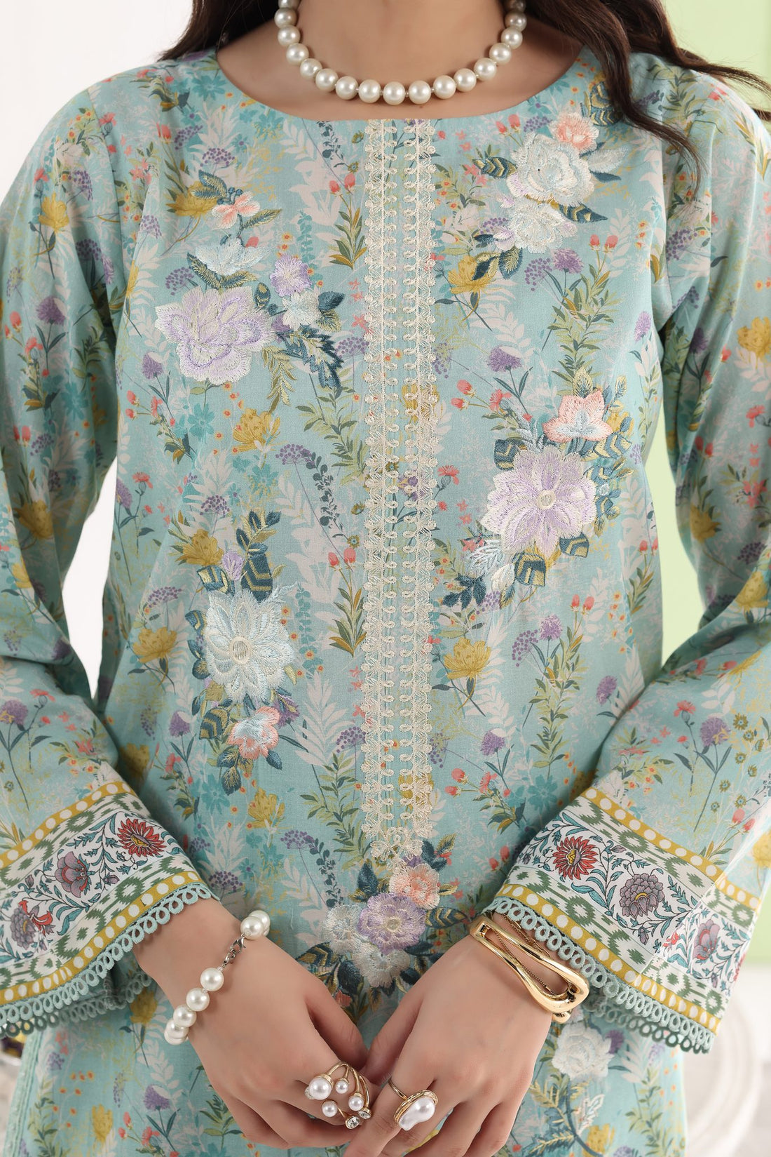 Bahar Aqua Bloom, Embroidered Lawn 3 Piece (Stitched)