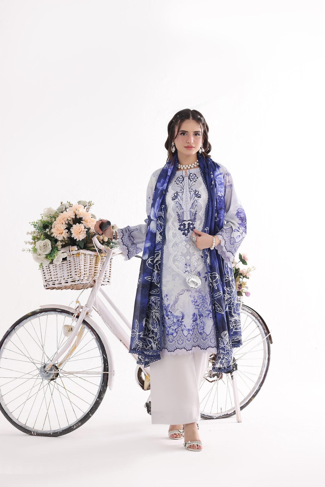 Siyara Porcelain Blue, Embroidered Lawn 3 Piece