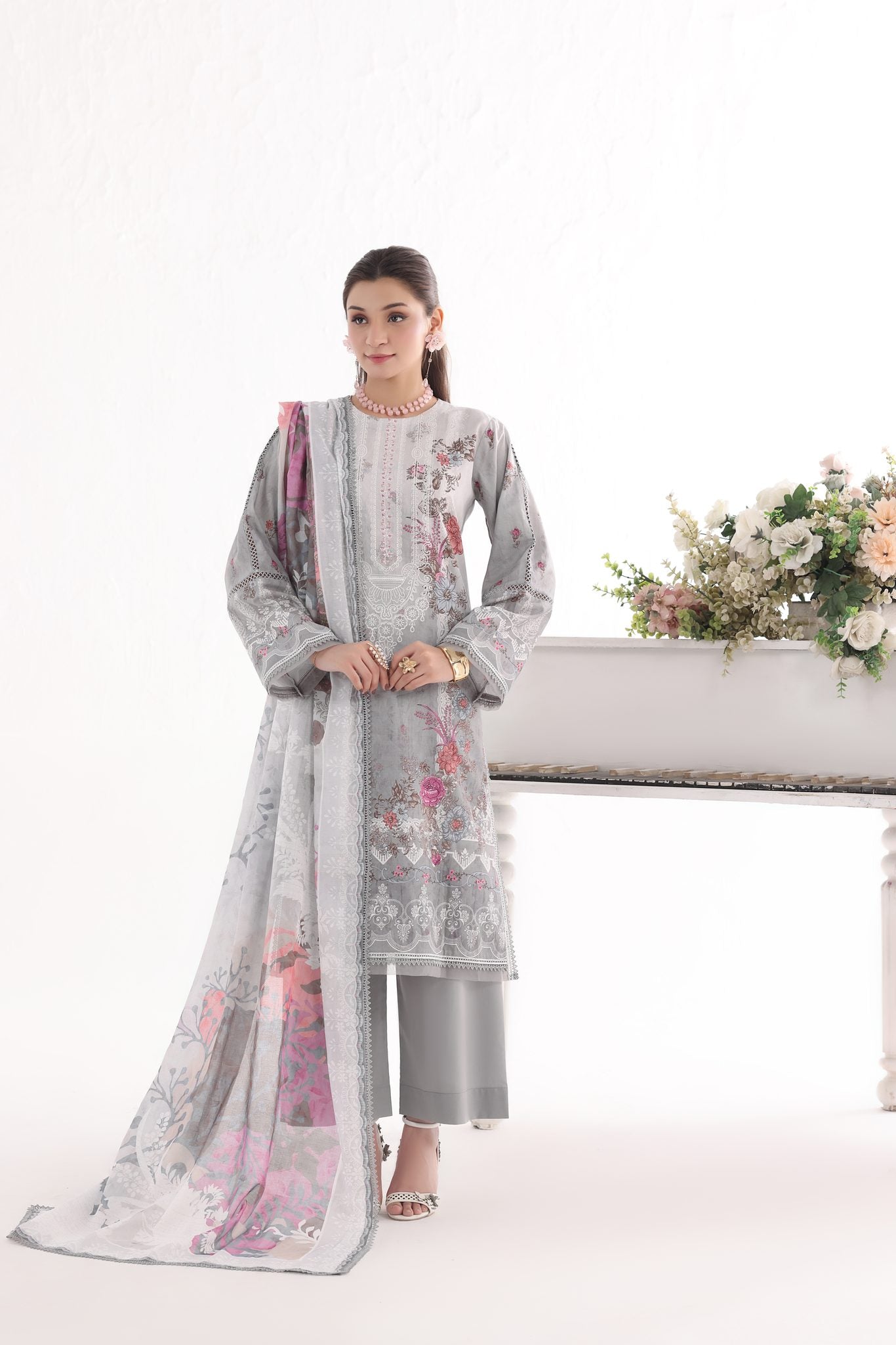 BAHAR - Embroidered Lawn 3 Piece