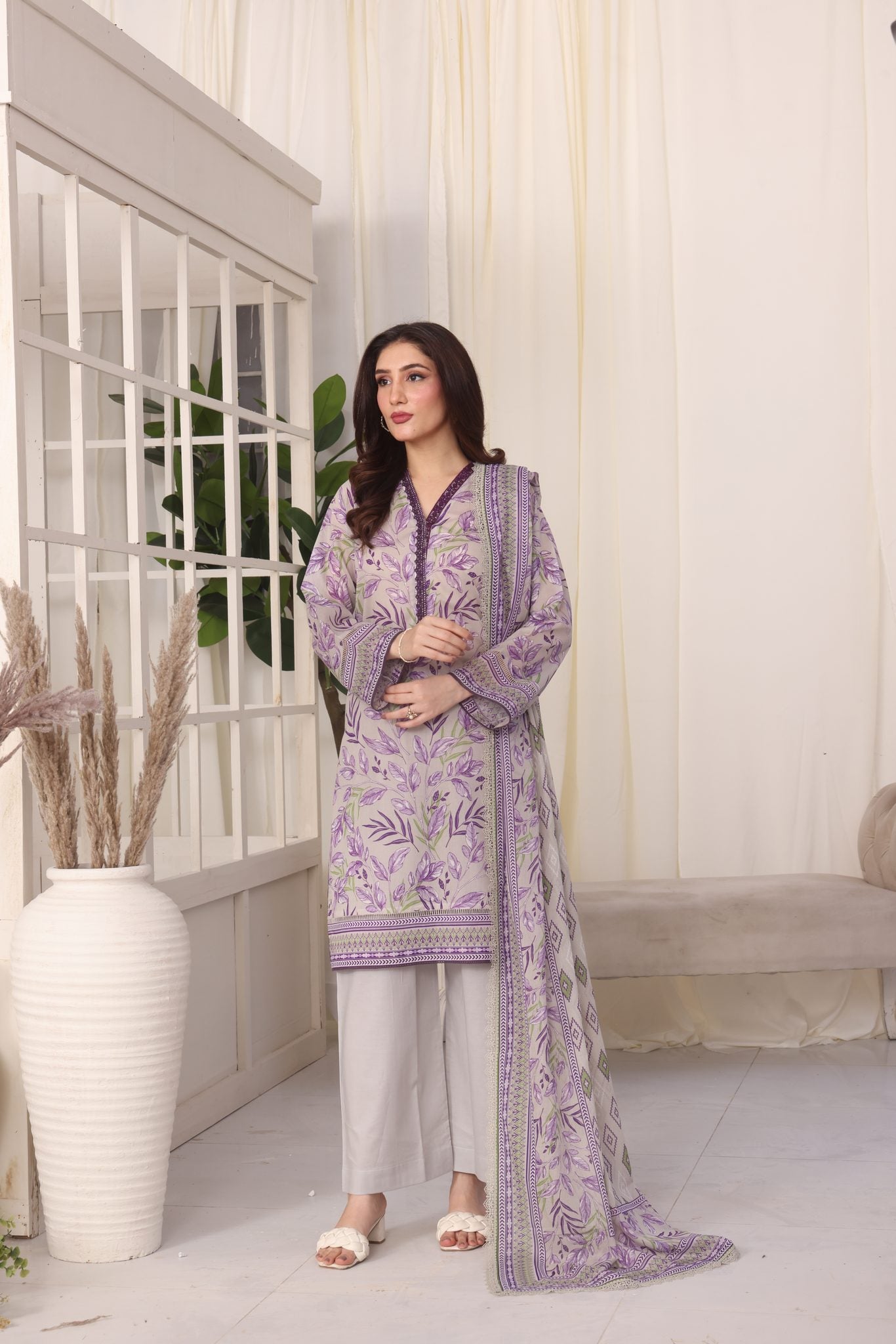Easy Breezy Lilac, Embroidered Lawn 3 Piece
