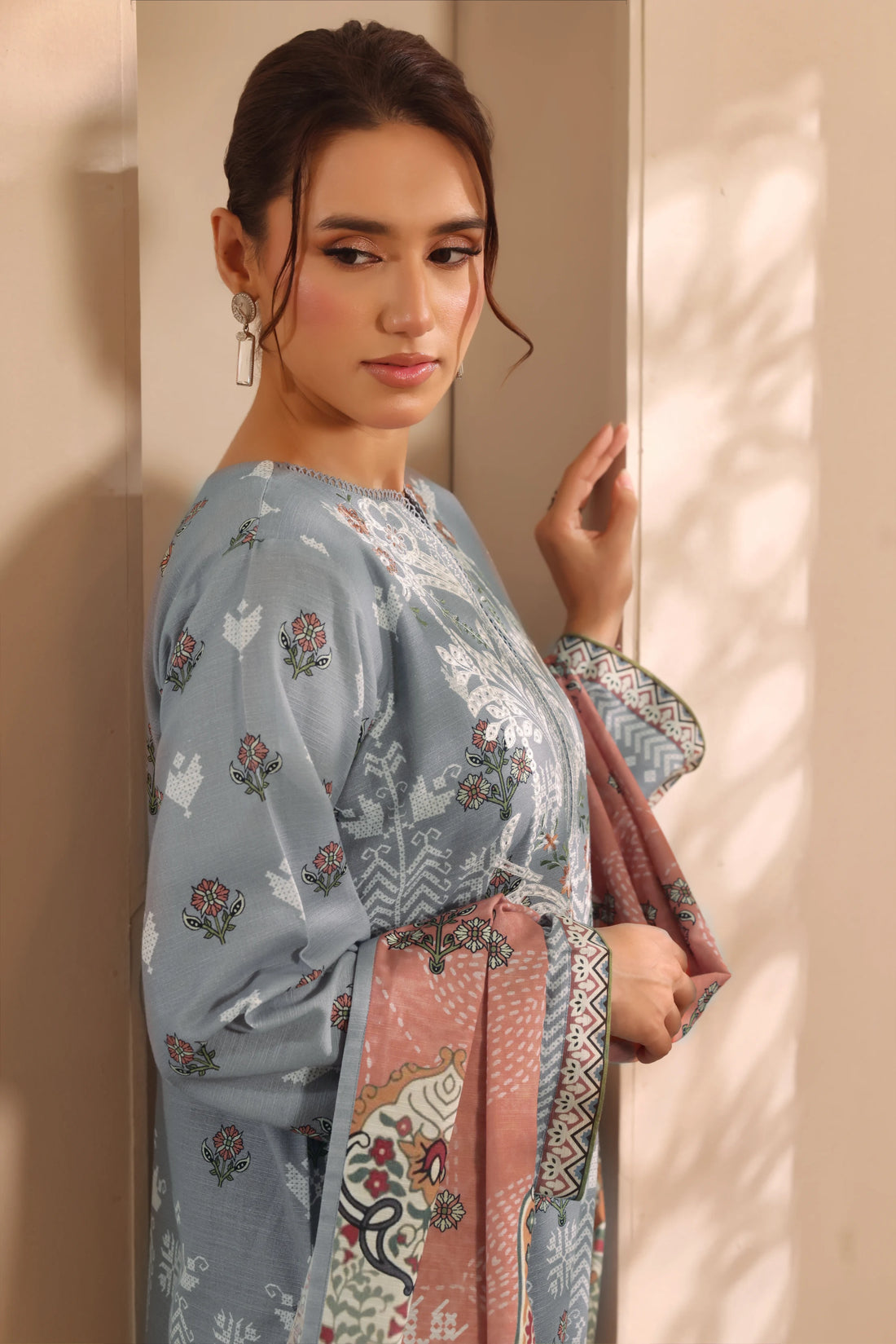 Muse Dhala, Printed Khaddar Embroidered 3 Piece