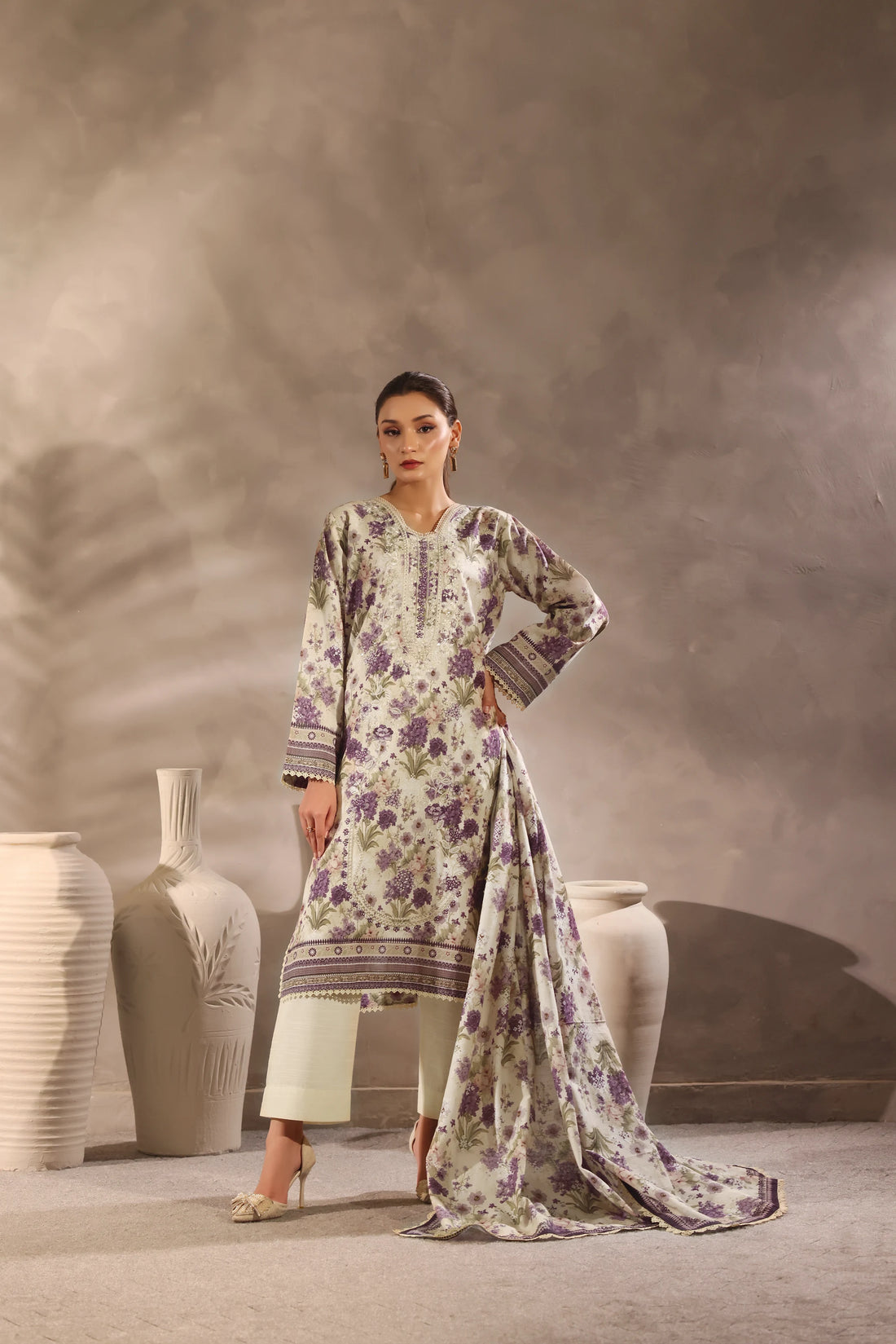 Muse Safeda, Printed Khaddar Embroidered 3 Piece