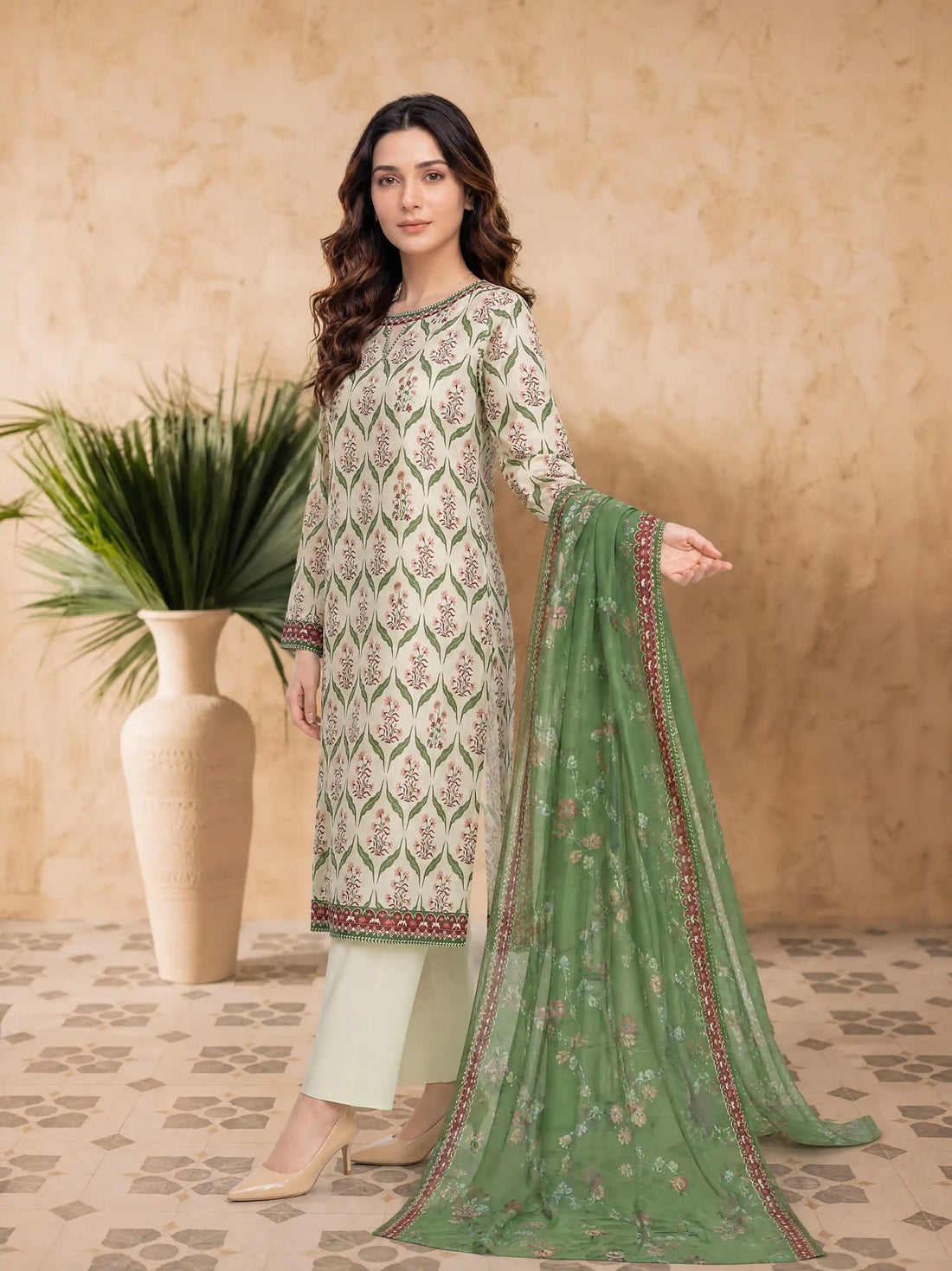 Every Day Ivory Garden Printed Lawn Collection – 3 Piece