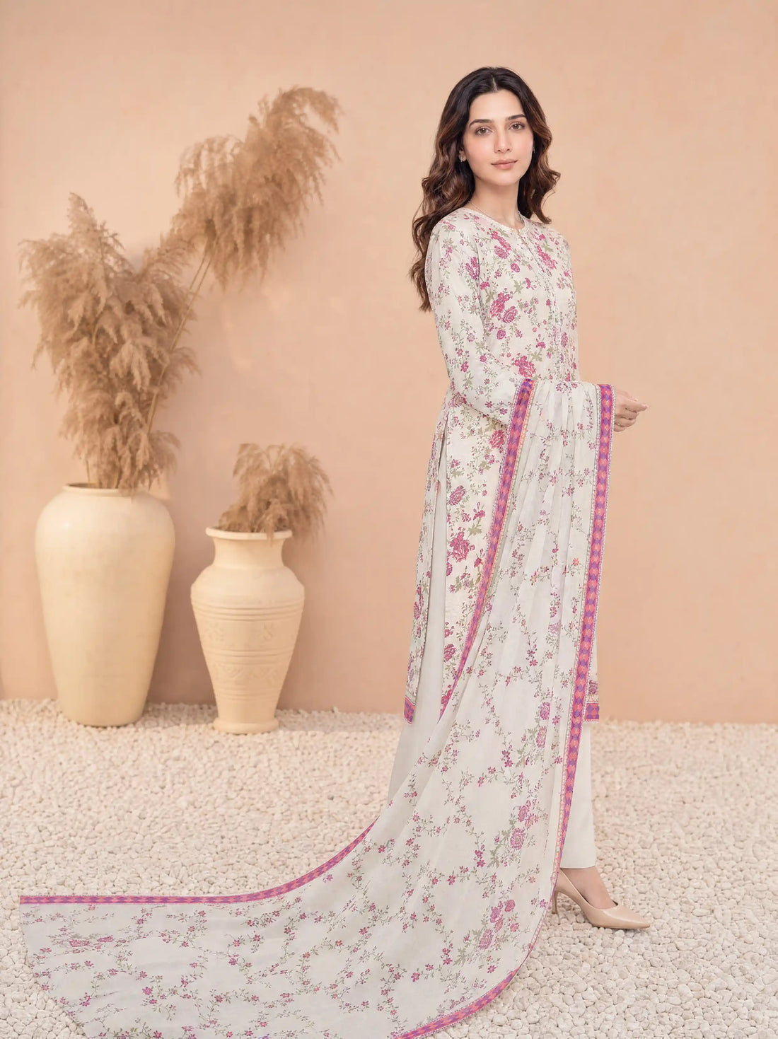 Every Day Blush Bouquet Printed Lawn Collection – 3 Piece