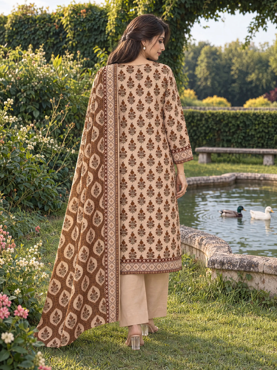 Reham Sand, Printed Khaddar 3 Piece