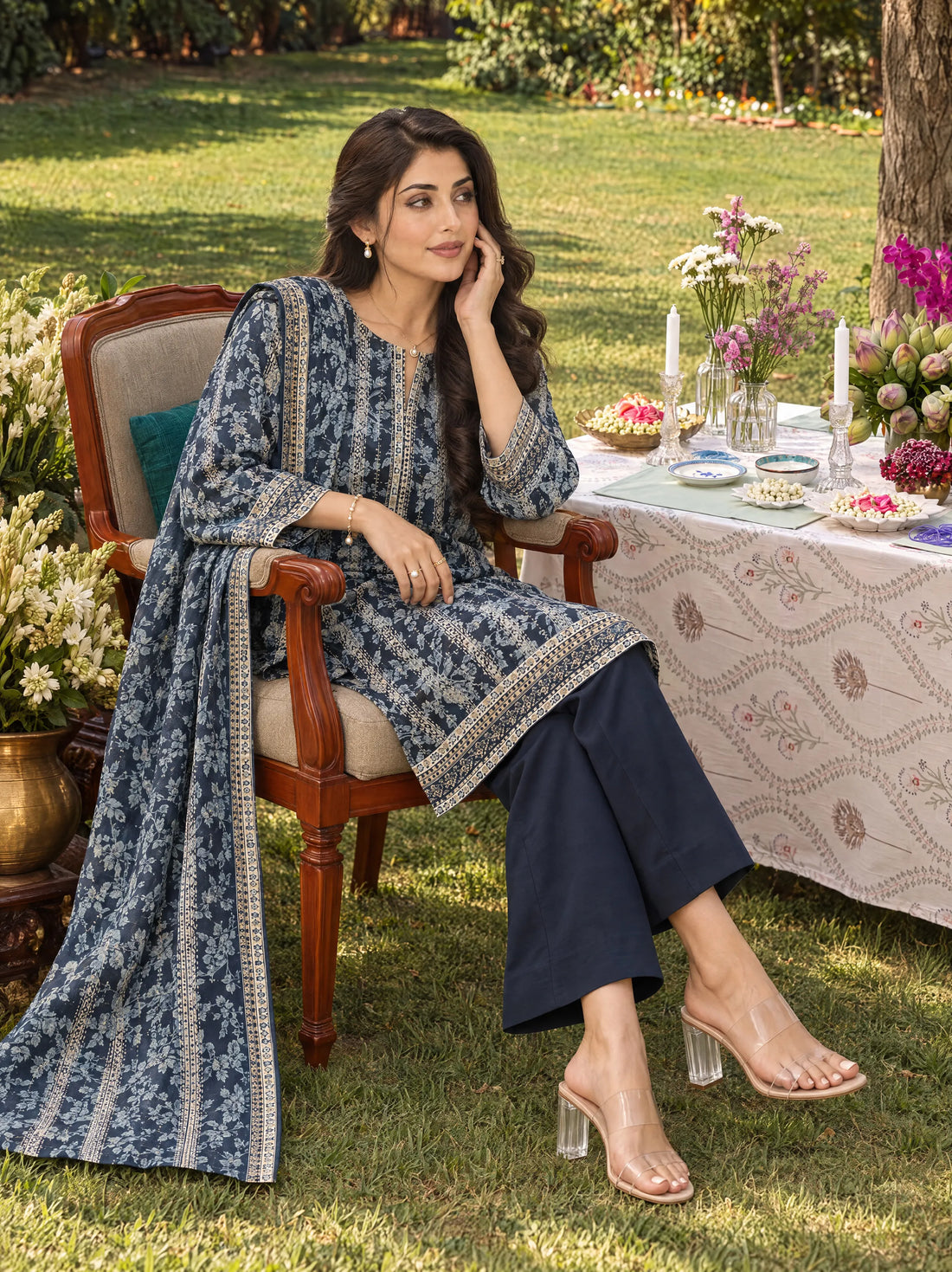 Neelofar Indigo, Printed Khaddar 3 Piece