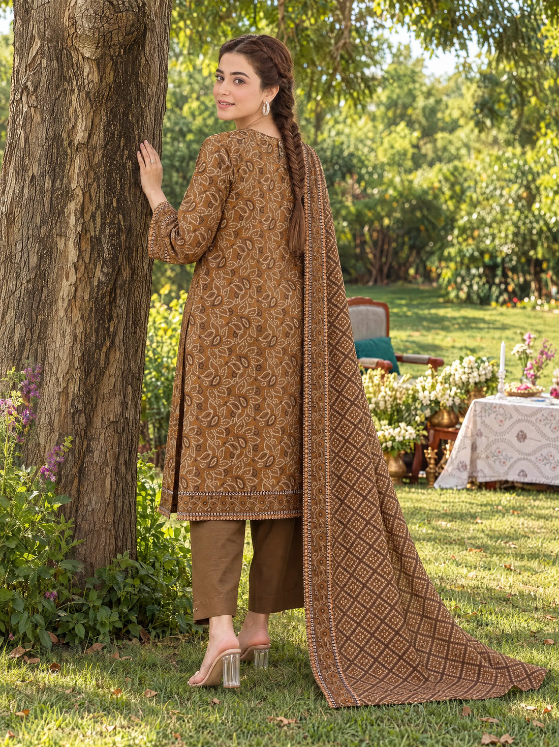 Kehkashan Chestnut, Printed Khaddar 3 Piece