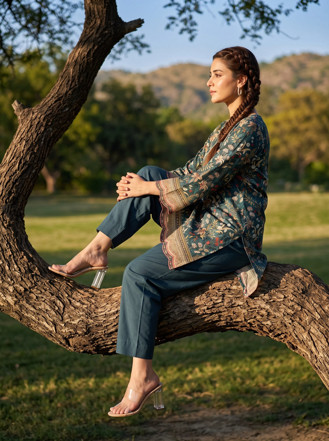 Luxe Pine, Stitched Khaddar 3 Piece