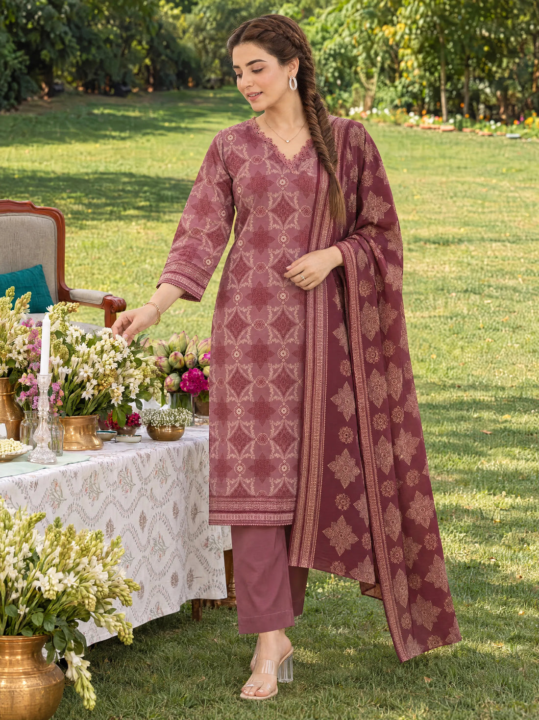 Guldasta Rosewood, Printed Khaddar 3 Piece