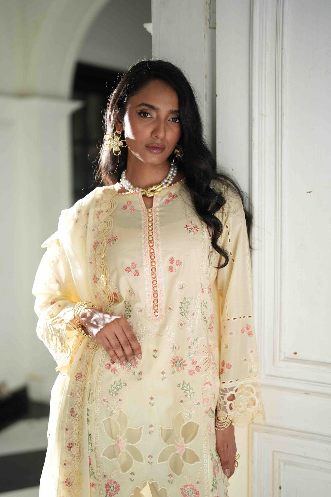 Lamhay Ivory, Embroidered Lawn 3 Piece