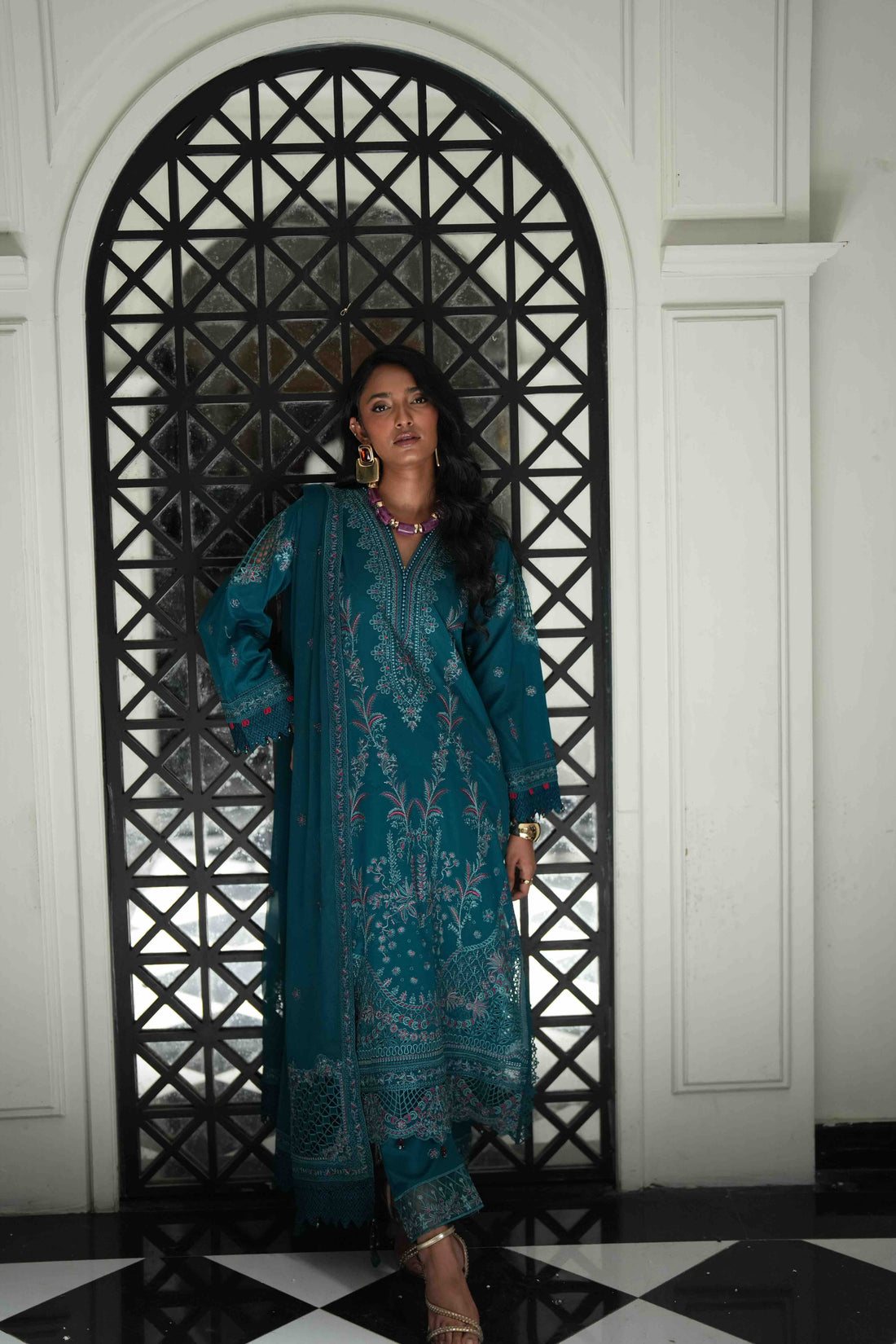 Lamhay Teal, Embroidered Lawn 3 Piece