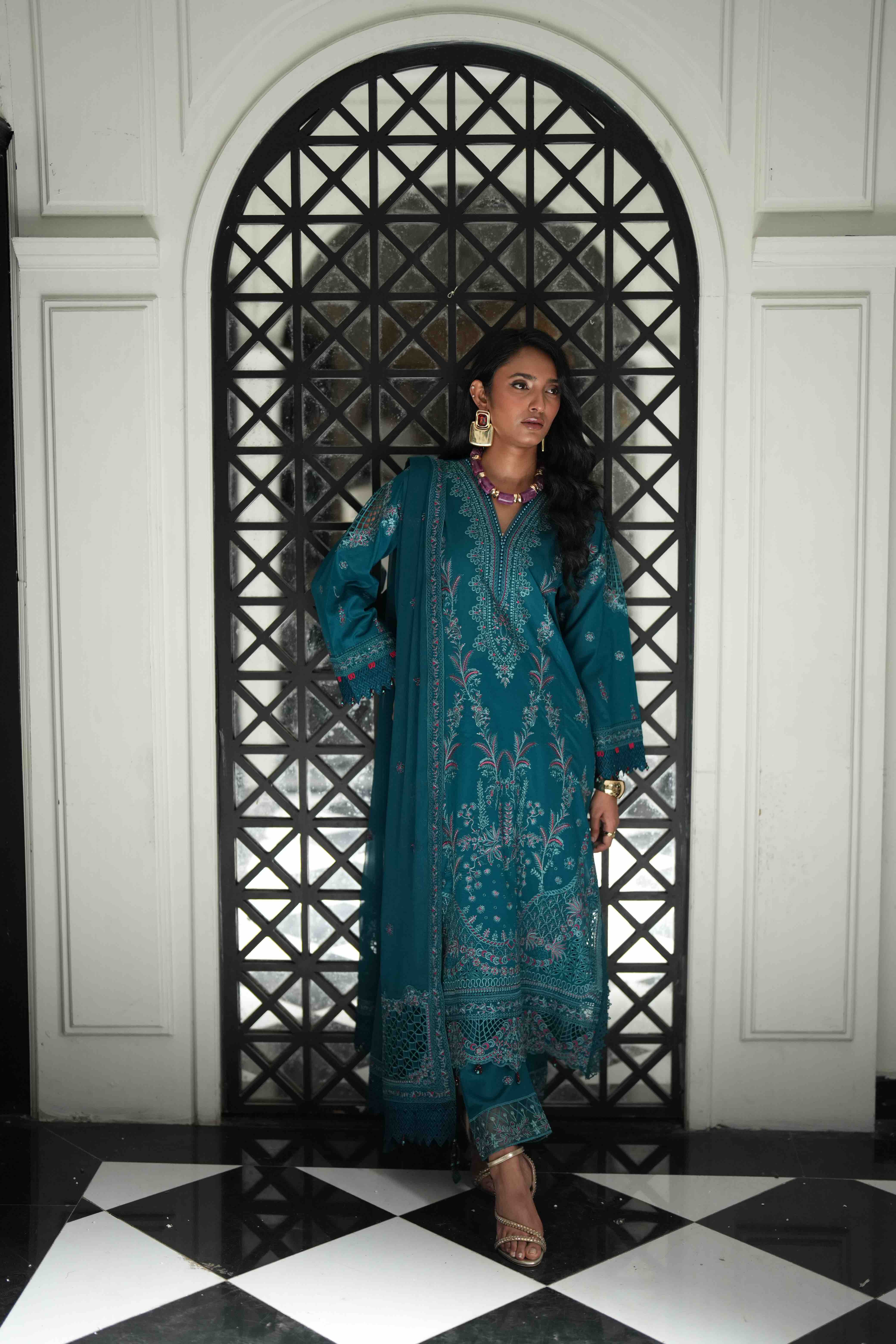 Lamhay Teal, Embroidered Lawn 3 Piece