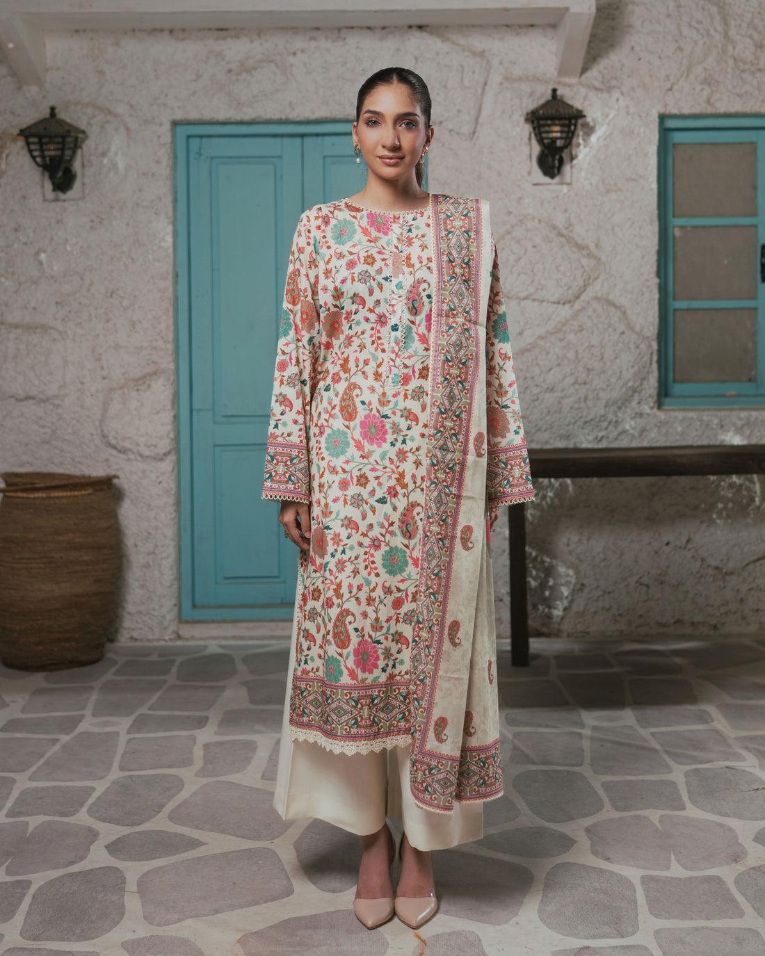 Easy Breezy Cream - Lawn 3 Piece