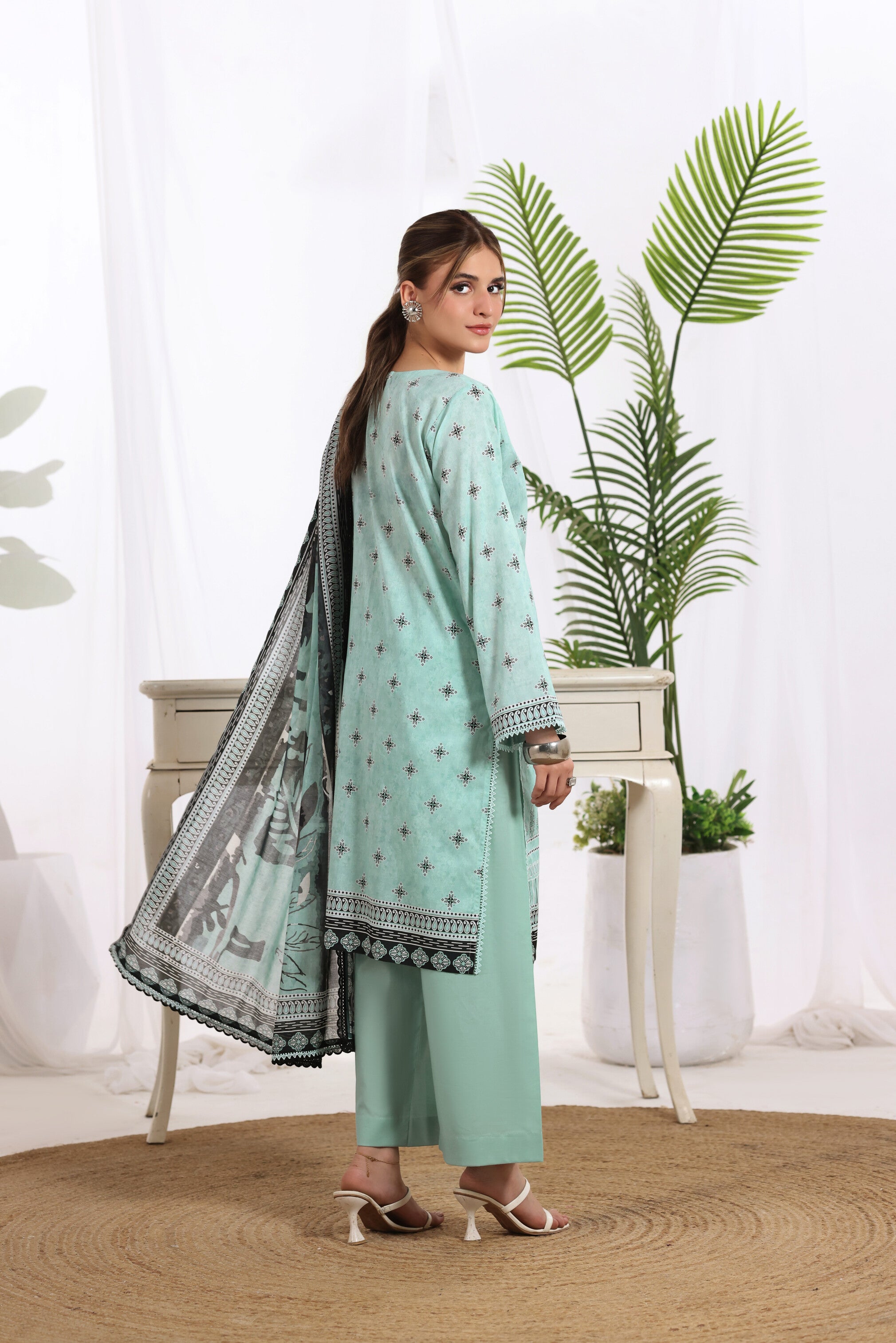 Sunehri Aqua Green, Digital Printed Embroidered Lawn 3 Piece